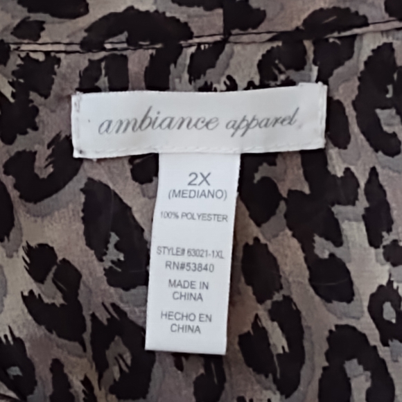 AMBIANCE APPAREL SLEEVELESS SHEAR TOP - Picture 4 of 4
